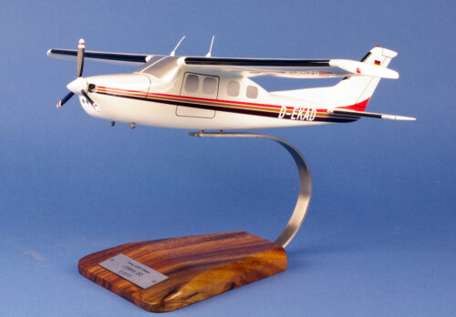 Cessna P210 D-EKAD