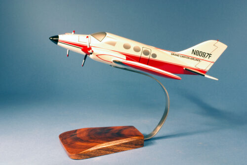 Cessna 421 Golden Eagle Grand Canyon Airlines N8097F