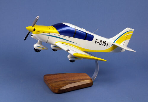 Robin DR400-180 F-GJQJ