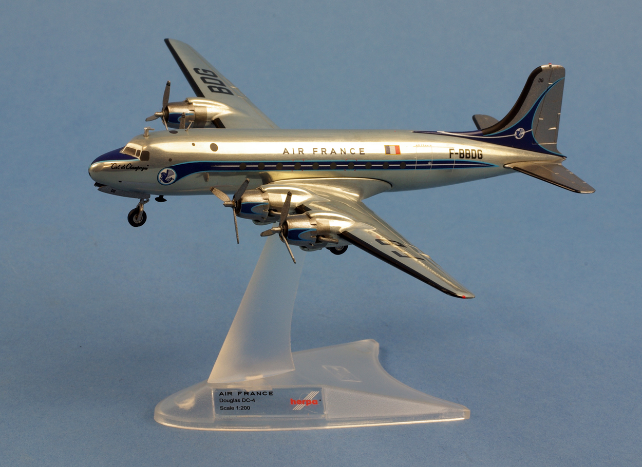 Air France Douglas DC-4 F-BBDG "Ciel de Champagne" – Image 2