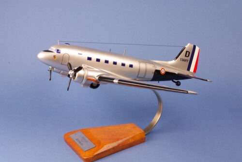 Douglas C-47 Skytrain GLA50/EOM85 Groupe Aérien Mixte Outre Mer 50 n°13497