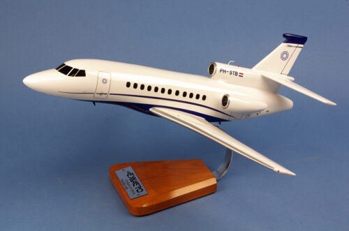 Falcon 900C EXXAERO PH-STB