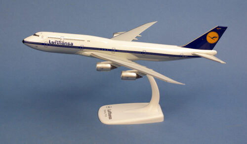 Lufthansa Boeing 747-8 Intercontinental "Retro"D-ABYT