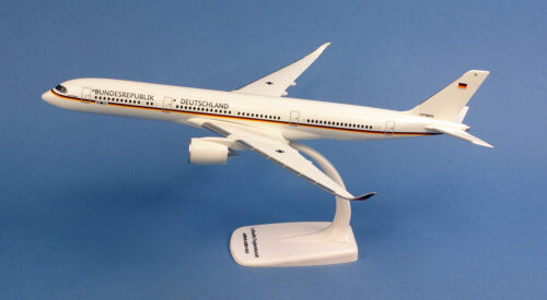 Luftwaffe Flugbereitschaft Airbus A350-900 - 10+01 "Konrad Adenauer"