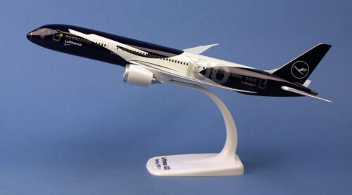 Lufthansa Boeing 787-9 Dreamliner "100 Jahre" D-ABPU "Berlin"