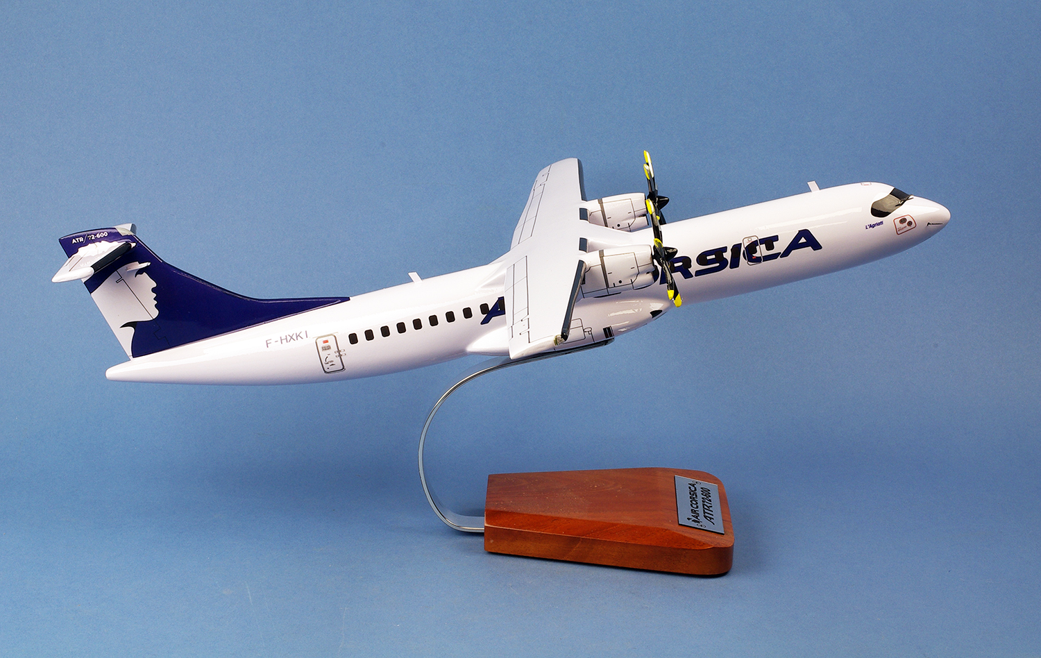 ATR 72-600 Air Corsica F-HXKI "L'AGRIATI" – Image 2